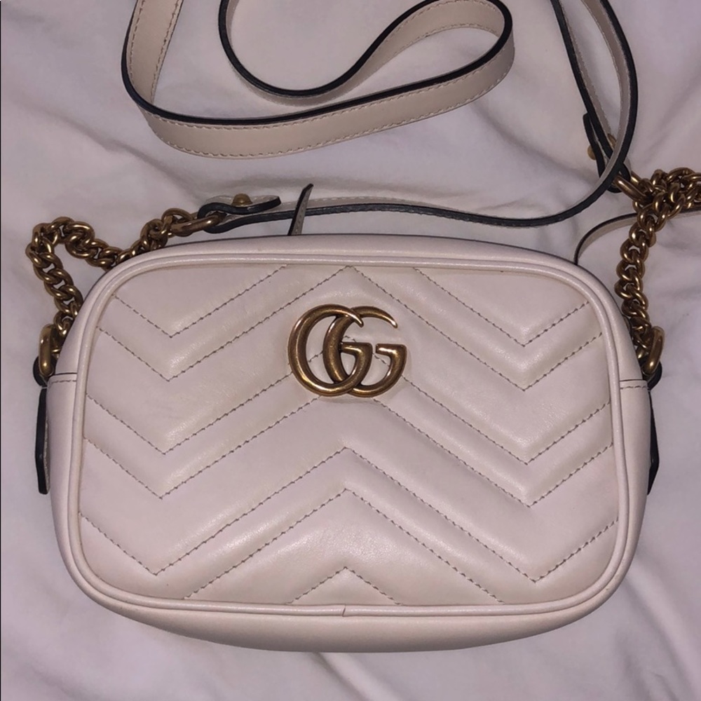 Great condition White Gucci Bag